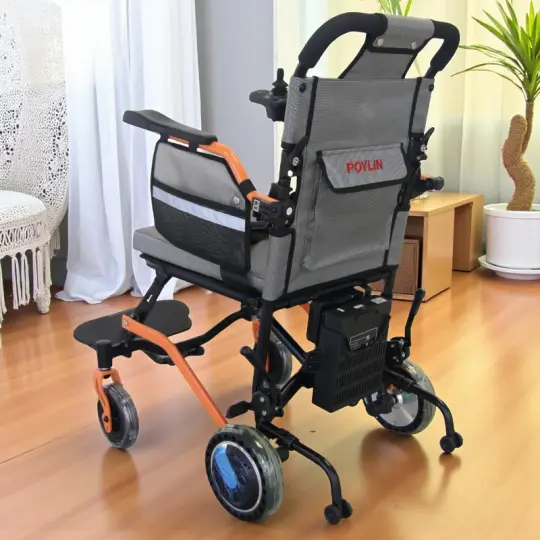 Poylin P204 Hafif Akülü Tekerlekli Sandalye - 3