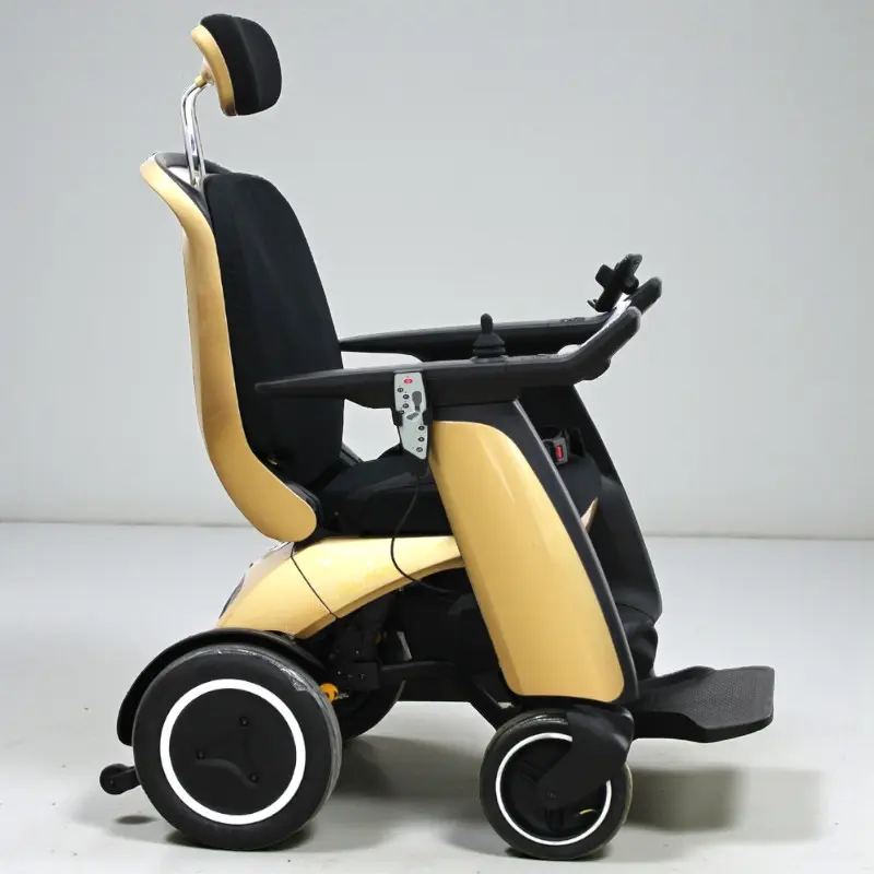 Poylin P911 Proluxe Masaj Koltuklu Akülü Tekerlekli Sandalye - 1