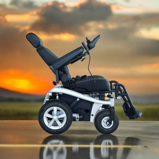 Scuba S230 Akülü Tekerlekli Sandalye - 5